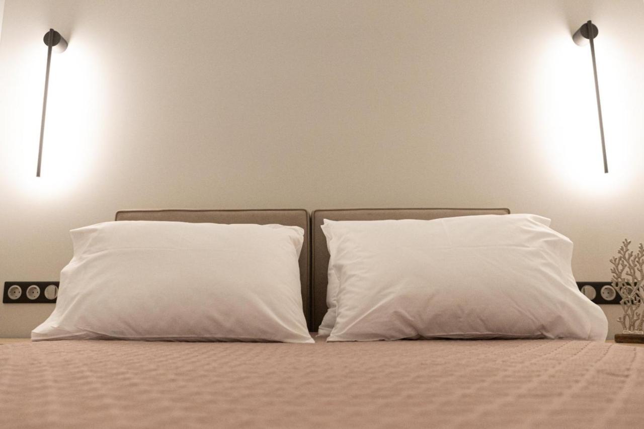 Billmar Luxury Apartment In The Center Of Гитио Екстериор снимка