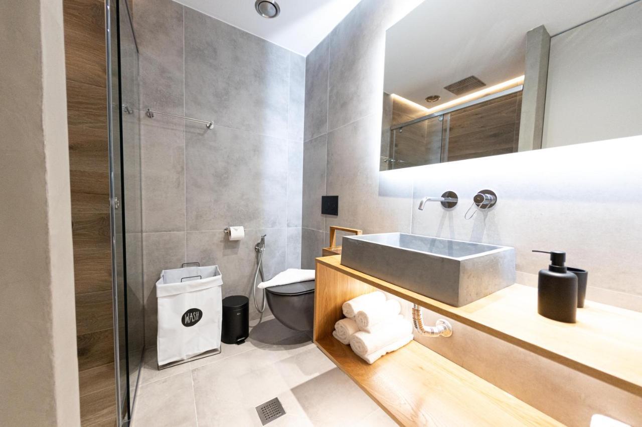 Billmar Luxury Apartment In The Center Of Гитио Екстериор снимка
