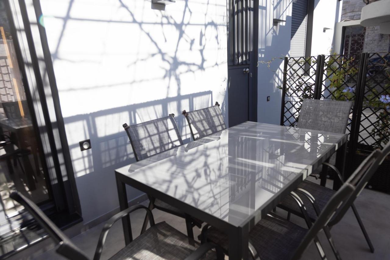 Billmar Luxury Apartment In The Center Of Гитио Екстериор снимка
