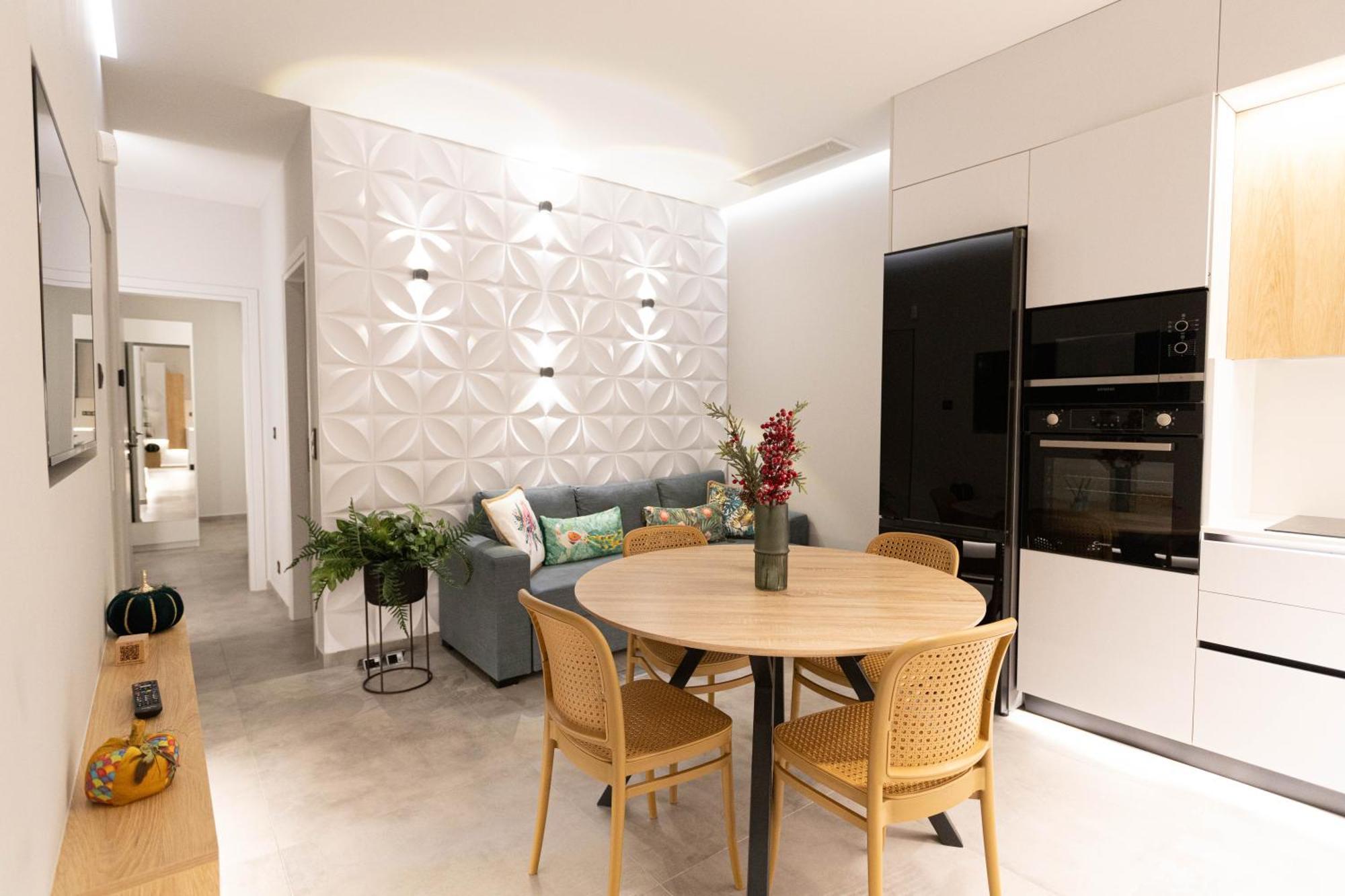 Billmar Luxury Apartment In The Center Of Гитио Екстериор снимка